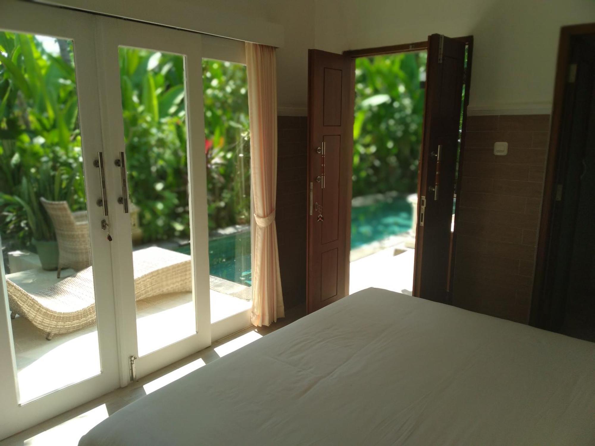 Garden Retreat Villa *