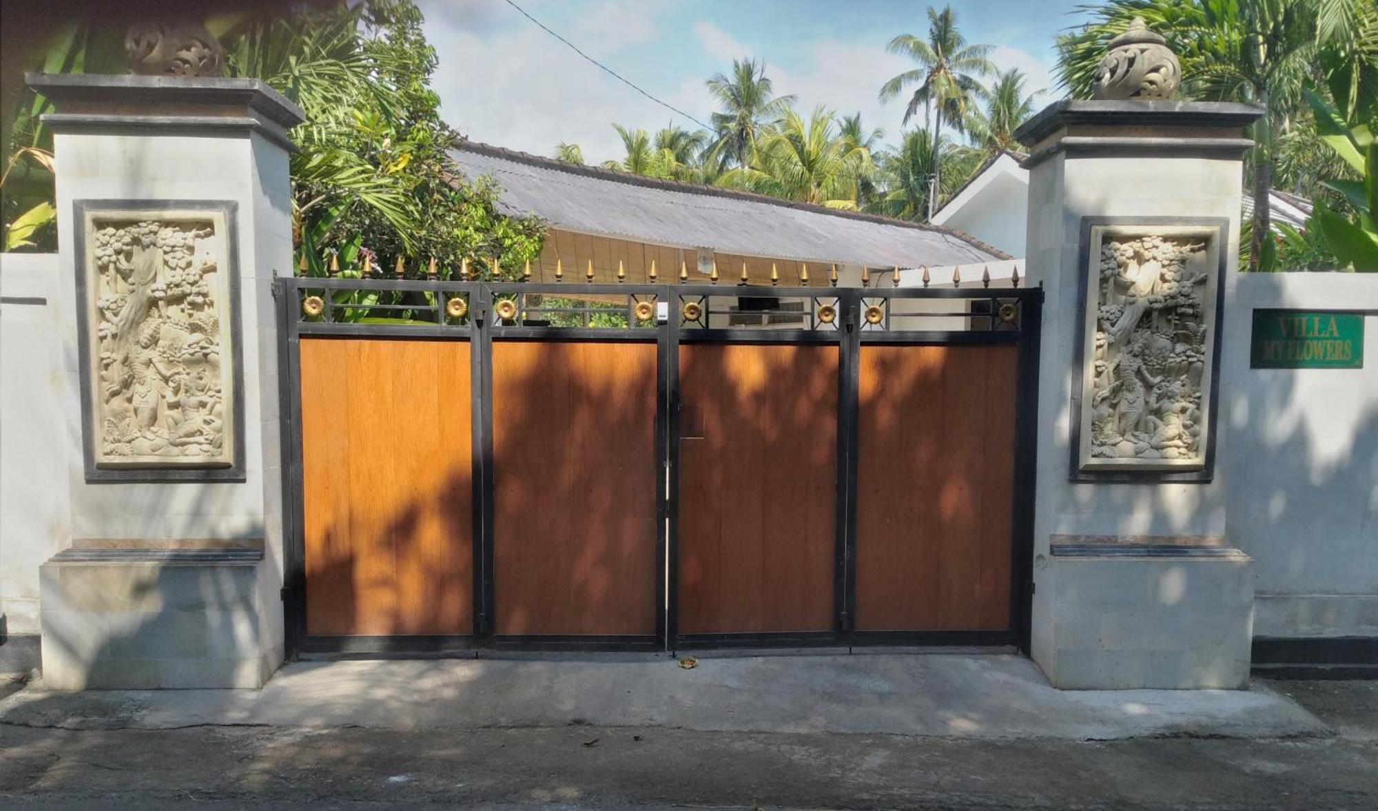 Villa Garden Retreat